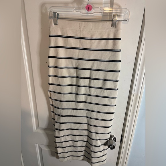 L*space Amalfi Skirt in Mykonos Stripe size xs NWOT - Picture 5 of 5